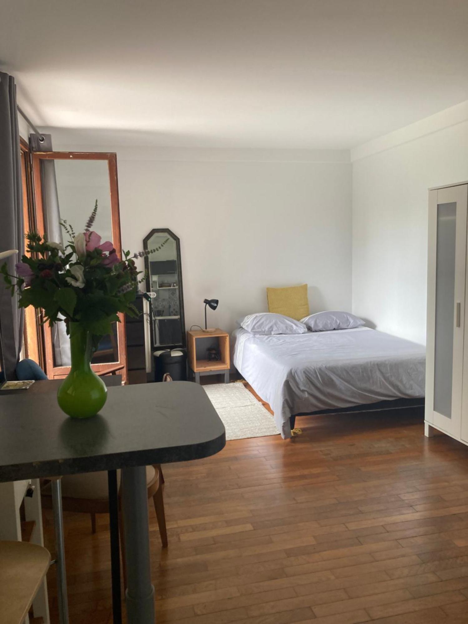 Studio Avec Terrasse Sur Jardin Fontenay-sous-Bois Exterior foto